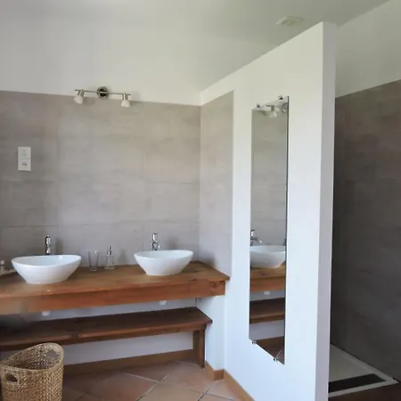 Bed & Breakfast Domaine Le Castelet *