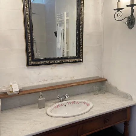 Domaine Le Castelet Oda ve Kahvaltı