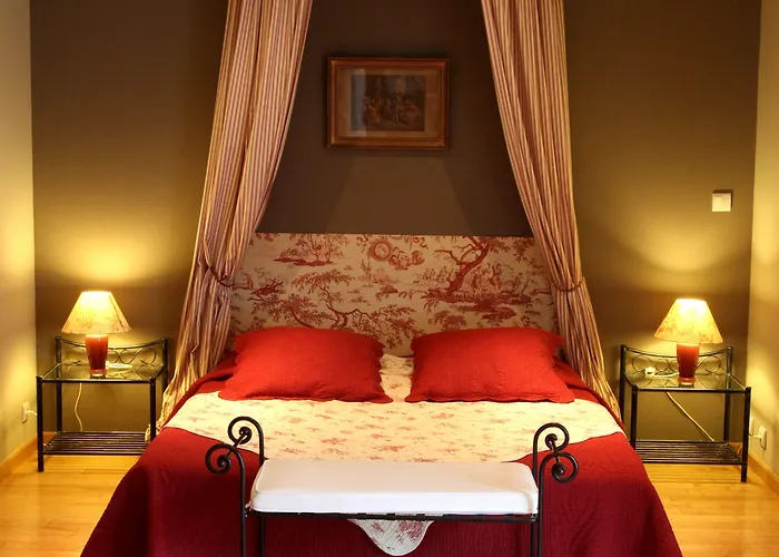 Domaine Le Castelet Bed & Breakfast 4*