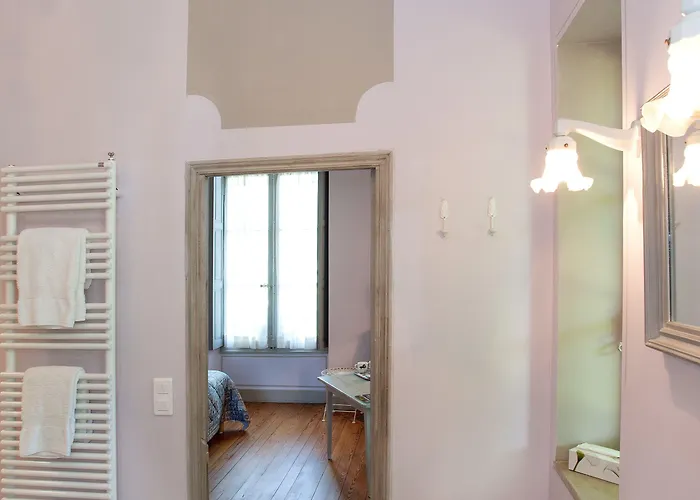 Bed & Breakfast Domaine Le Castelet 4*