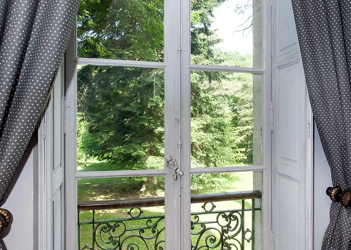 Domaine Le Castelet Bed & Breakfast