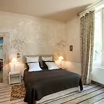 Domaine Le Castelet B&B 카스트르