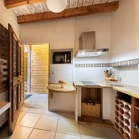 Domaine Le Castelet Frühstückspension