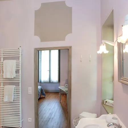 Bed & Breakfast Domaine Le Castelet 4*