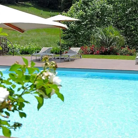 Domaine Le Castelet קסטרה