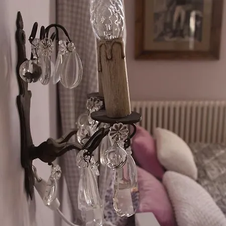 Bed & Breakfast Domaine Le Castelet 4*