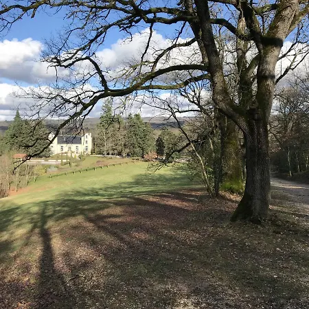 Domaine Le Castelet Bed & Breakfast 4*